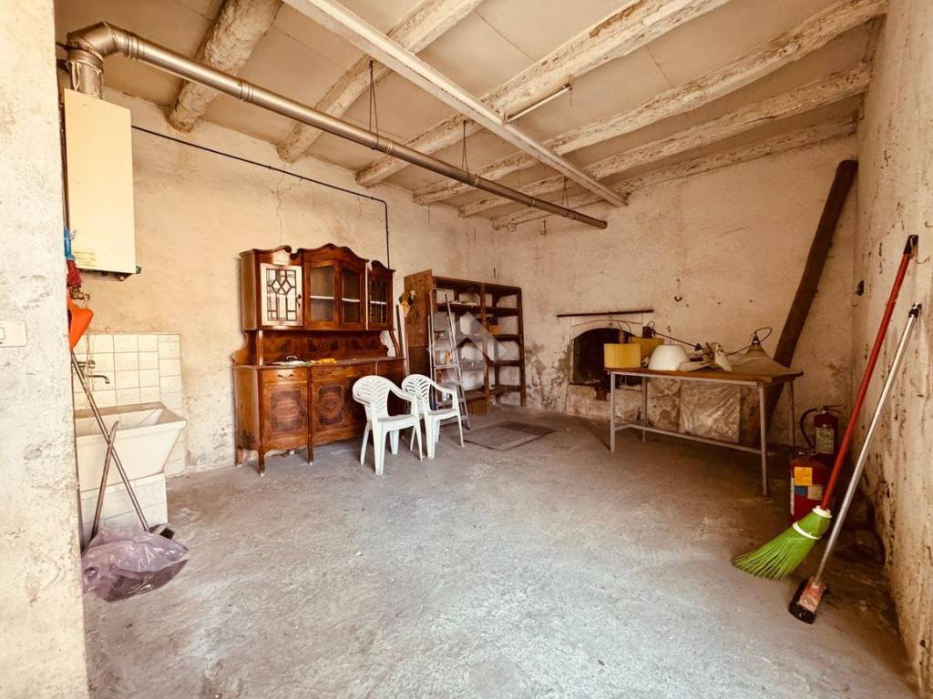 Rustico / casale a Casatenovo in Via Carminati Dè Brambilla, 9 - Foto 3
