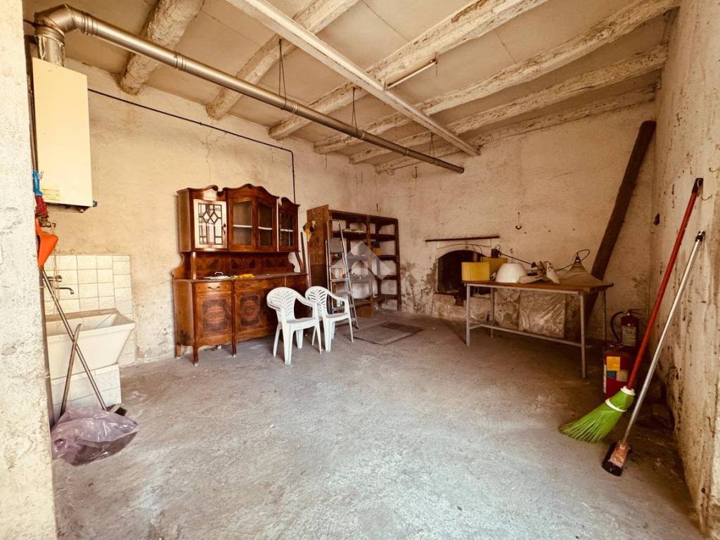 Rustico / casale a Casatenovo in Via Carminati Dè Brambilla, 9 - Foto 4