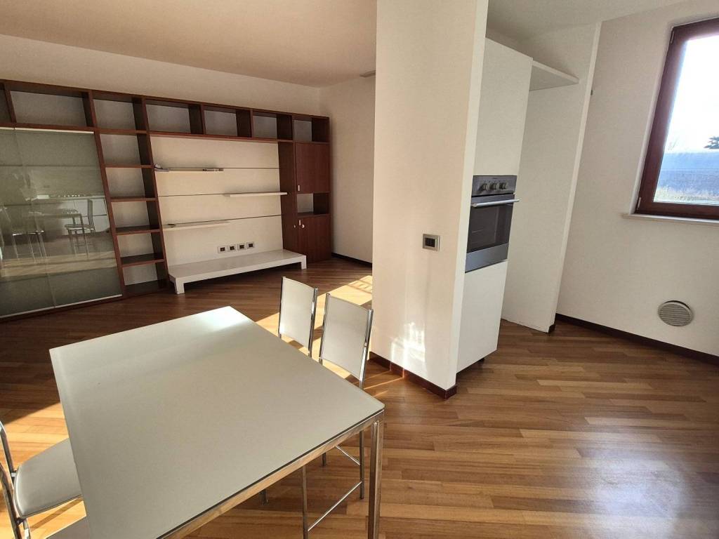 Appartamento a Arese in Via Roma, 24 - Foto 5