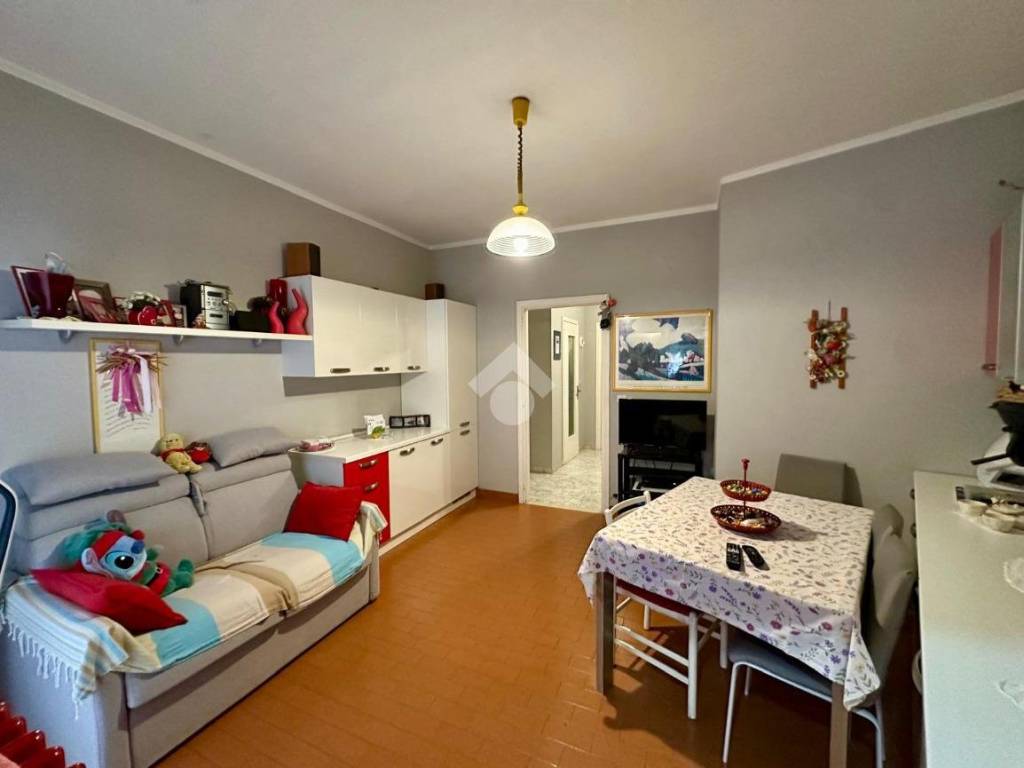 Appartamento a Borgaro torinese in Via Ciriè, 37 - Foto 3