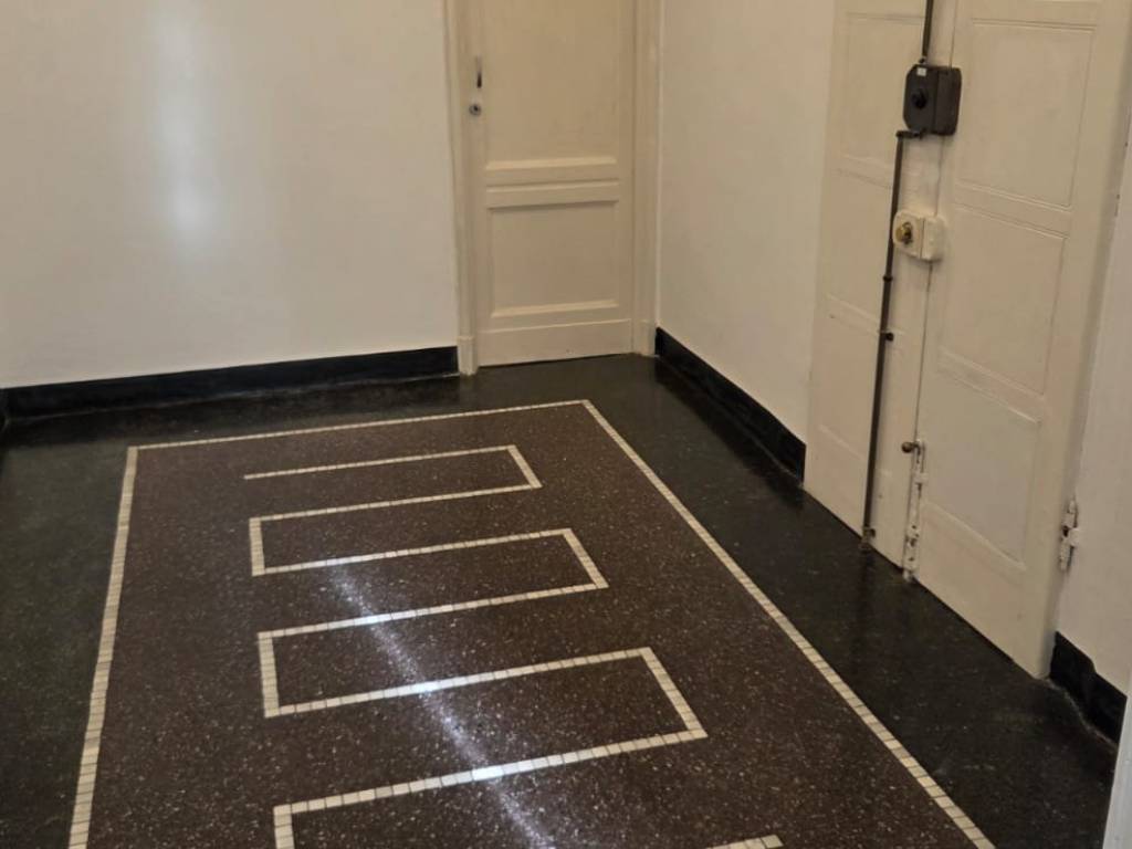 Appartamento a Genova in Via Gradisca, 2 - Foto 2