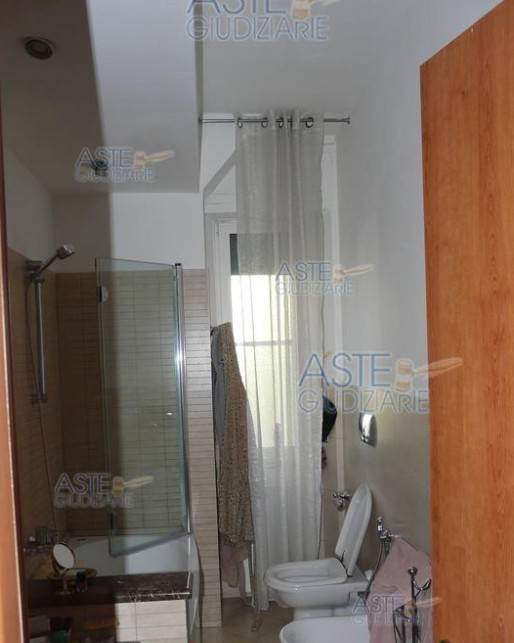 Appartamento a Livorno in Via Lanciotto Gherardi, 5 - Foto 4