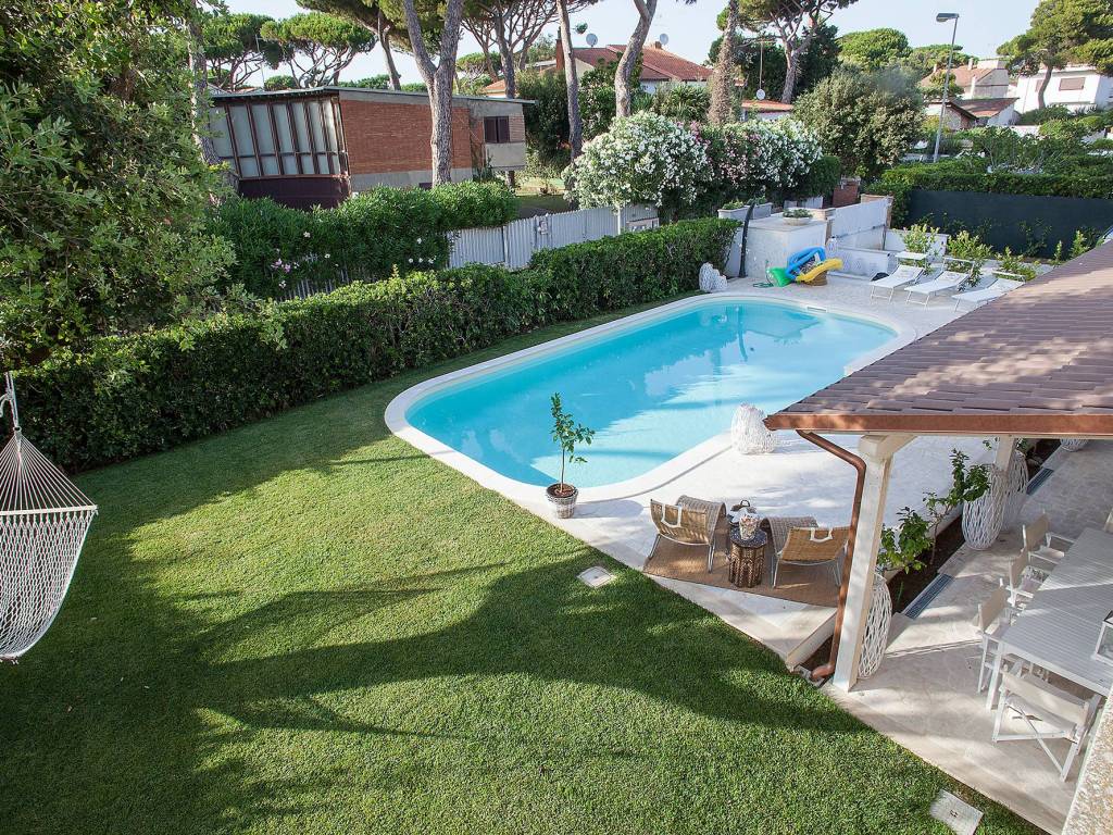 Villa a Fiumicino in Via Riomaggiore - Foto 2