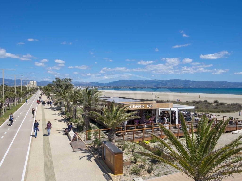 Villetta a schiera a Cagliari in Viale Poetto - Foto 2