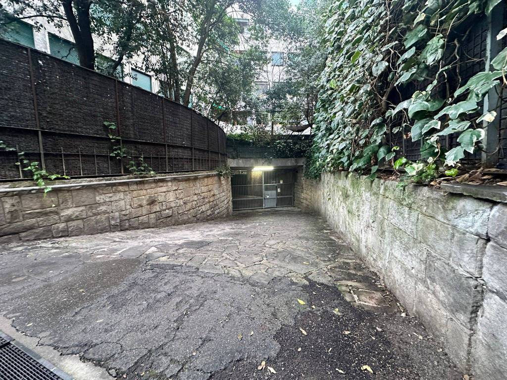 Box / garage a Bologna in Via delle Lame - Foto 3