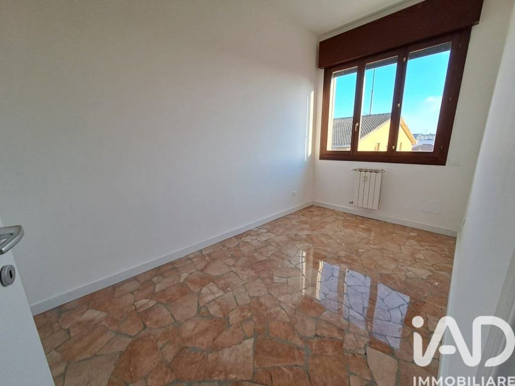 Appartamento a Rovigo in Via Giovanni Miani - Foto 4