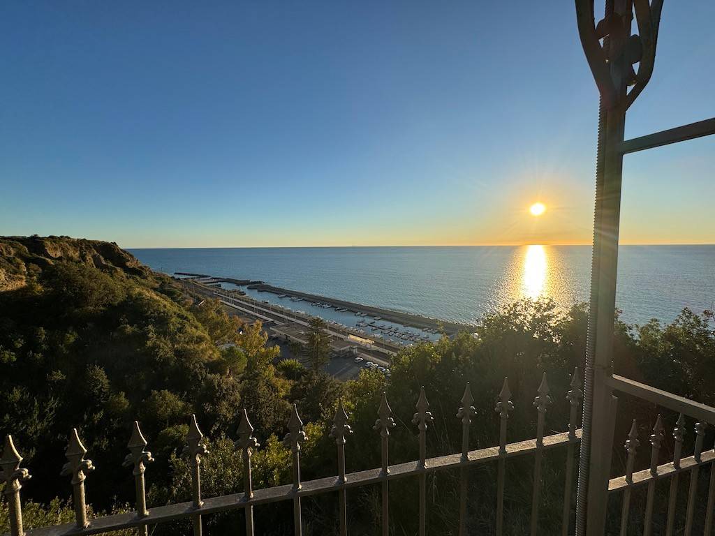 Villa a Belvedere marittimo in Via Giuseppe Petrellis - Foto 3