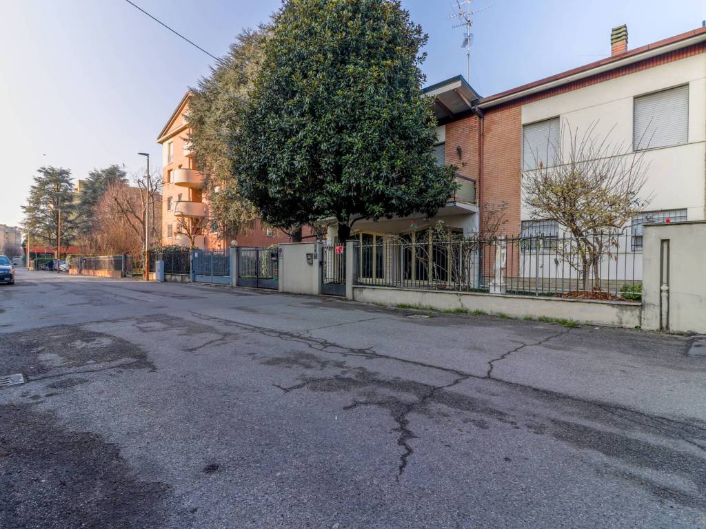 Villa a Castel maggiore in Via Dante Alighieri - Foto 3