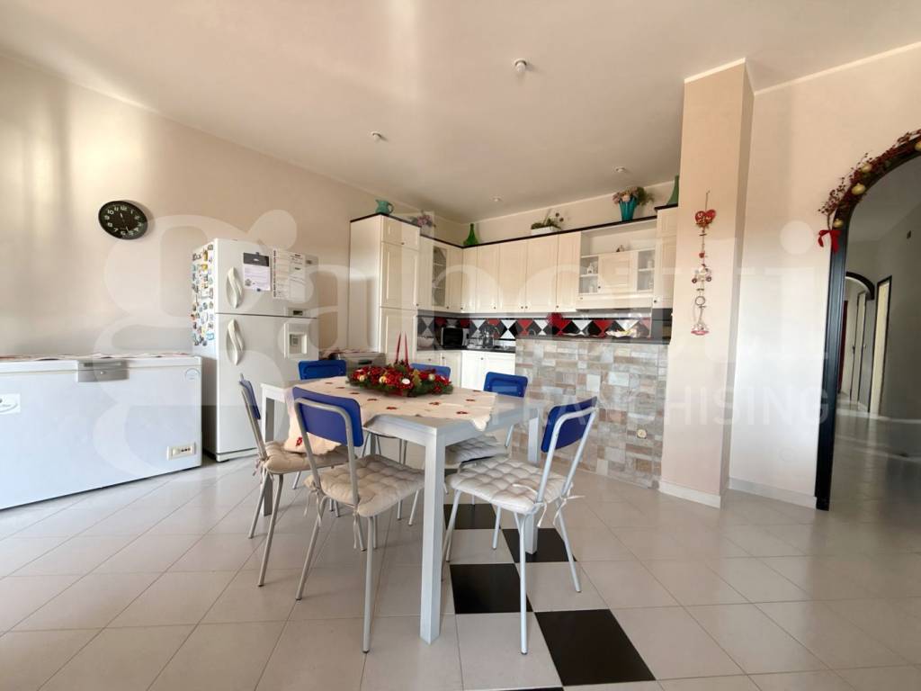 Casa indipendente a Angri in VIA ORTA LORETO - Foto 3