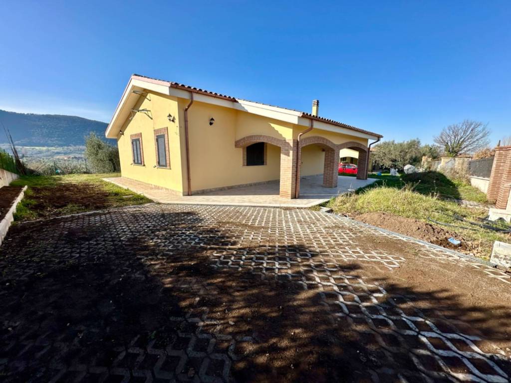 Villa a Toffia in VIA COLLI - Foto 2