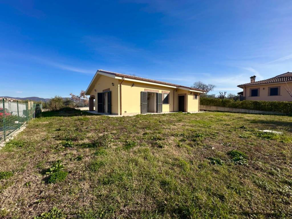 Villa a Toffia in VIA COLLI - Foto 4