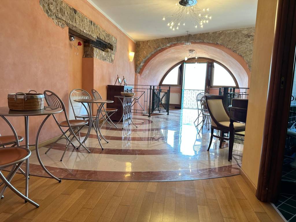 Appartamento a Castelcivita in Piazza Umberto I - Foto 2