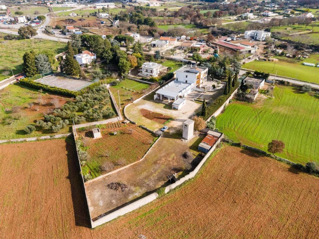 Palazzo / stabile a Noci in Strada provinciale 237 - Foto 2