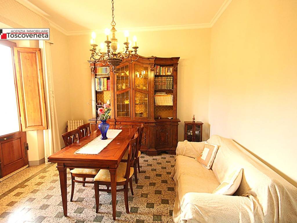 Villa a Lucca in Via per Corte Modena - Foto 2