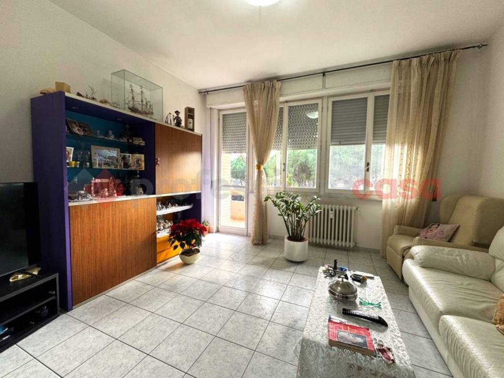 Appartamento a Livorno in Via Beato Angelico - Foto 2