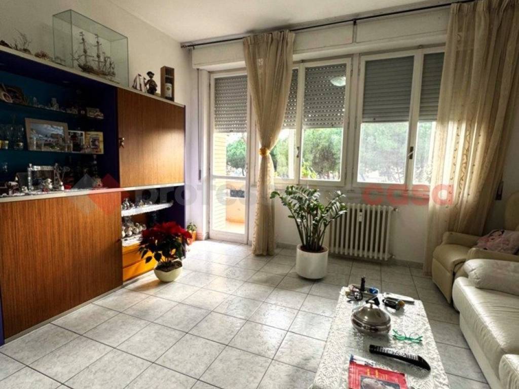 Appartamento a Livorno in Via Beato Angelico - Foto 3