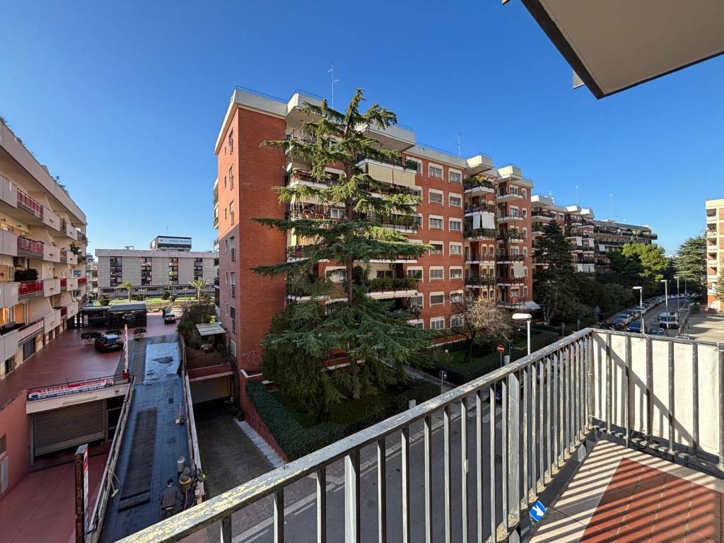 Appartamento a Bari in Via Armando Favia, 1 - Foto 3