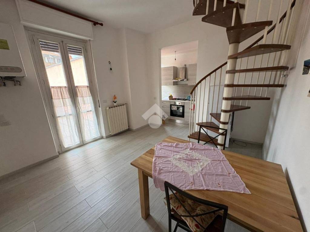 Appartamento a Lainate in Vicolo Montello, 7 - Foto 2