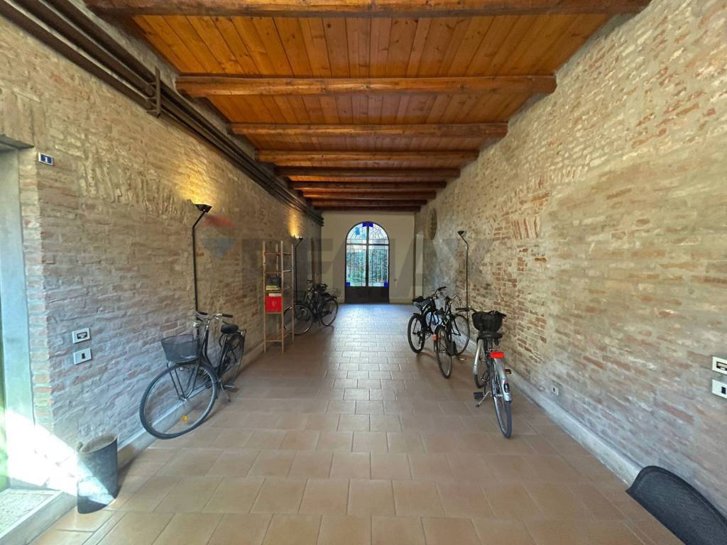 Appartamento a Ferrara in Via Ghisiglieri - Foto 2