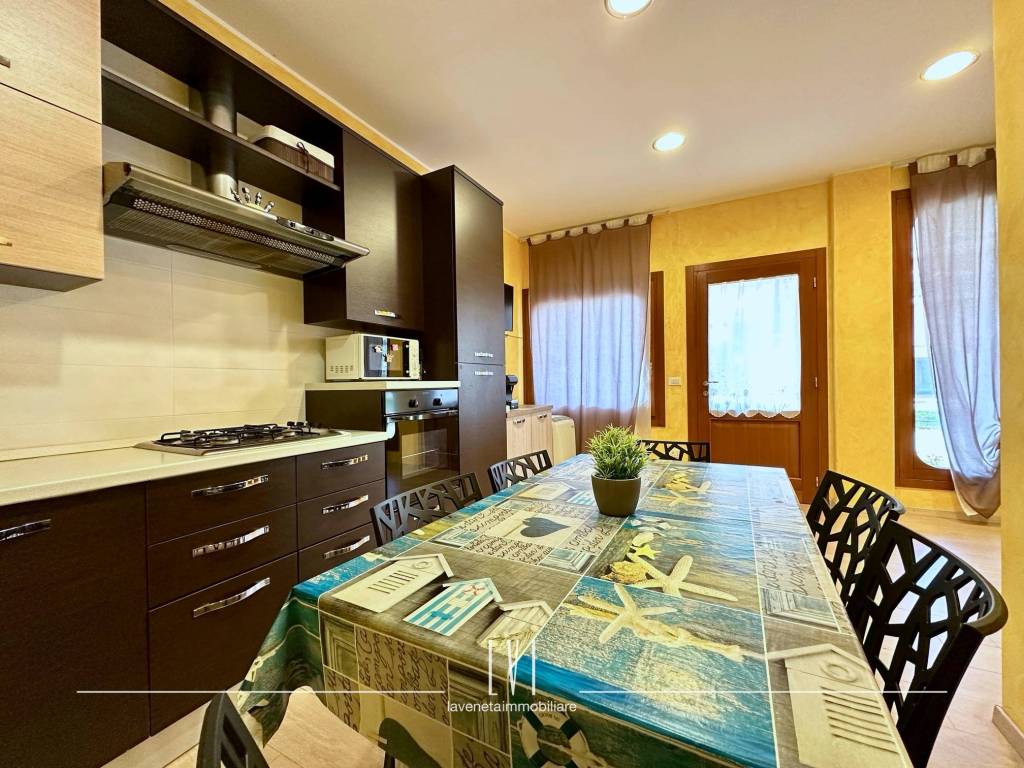 Appartamento a Caorle in Viale delle Pecore, 31 - Foto 3