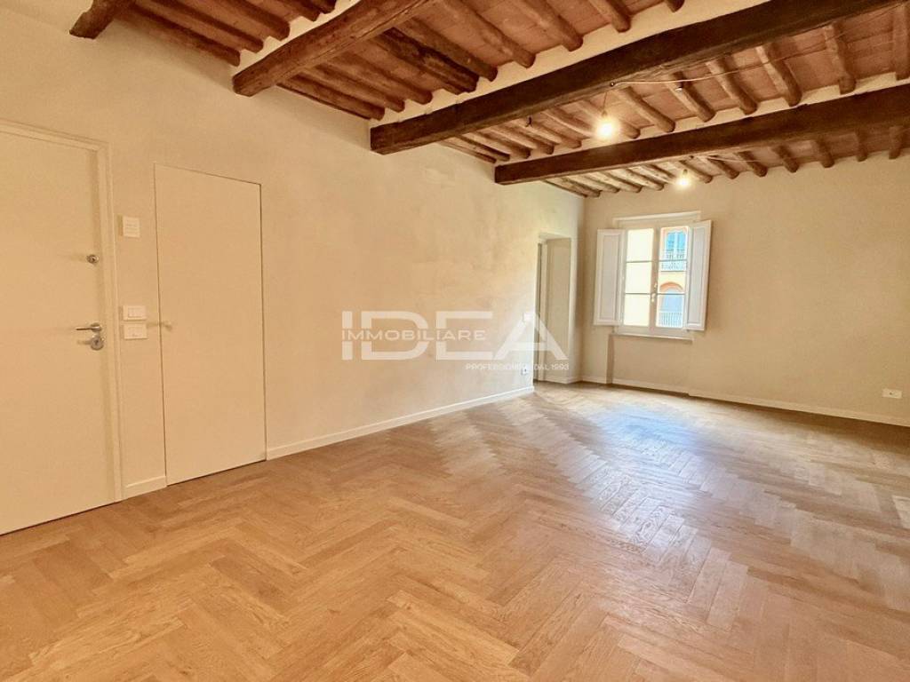 Appartamento a Lucca in Via del Duomo , - Foto 3