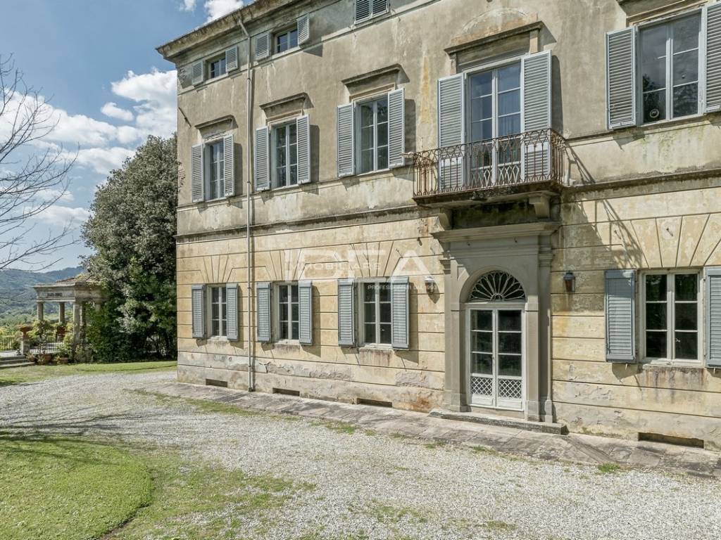 Villa a Lucca in Via di Palmata , - Foto 4