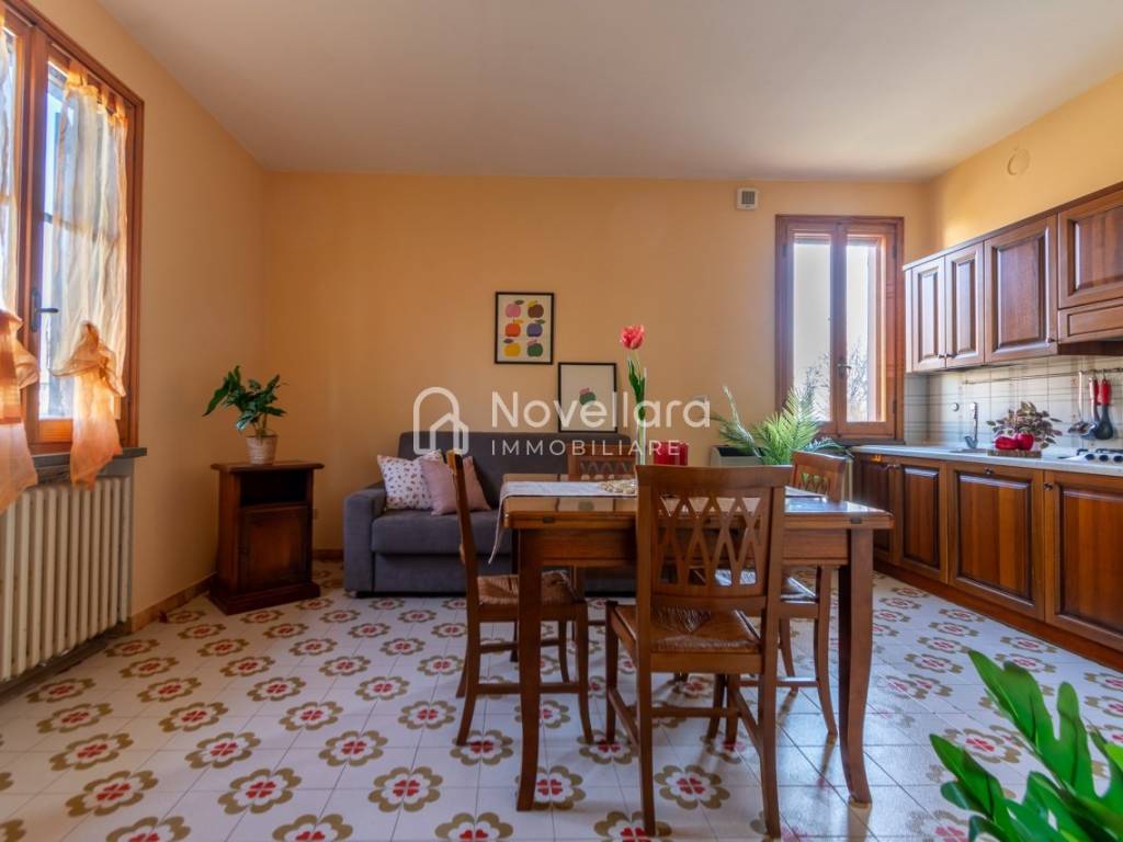 Villa a Novellara in Corso Giuseppe Garibaldi, 2 - Foto 4