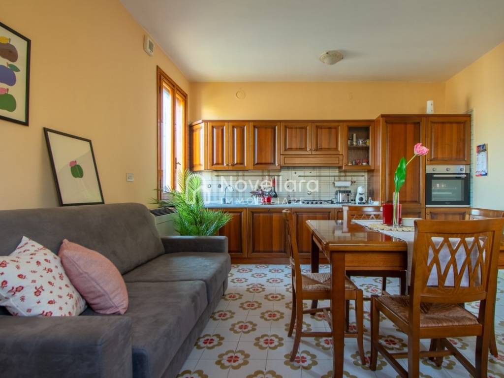 Villa a Novellara in Corso Giuseppe Garibaldi, 2 - Foto 5