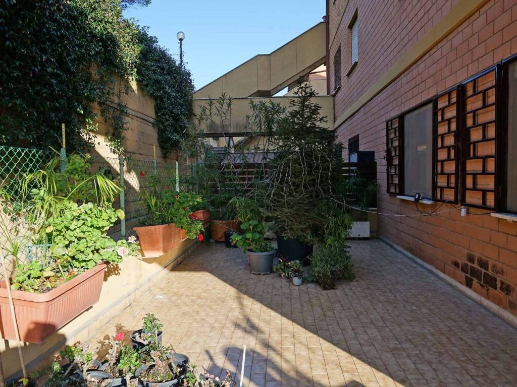 Appartamento a Castelnuovo di porto in Circonvallazione Beethoven - Foto 4