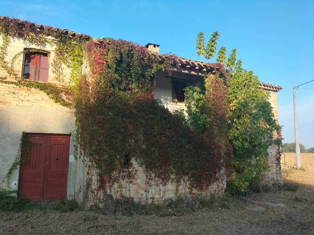 Rustico / casale a Recanati in Contrada Ricciola, 87 - Foto 2