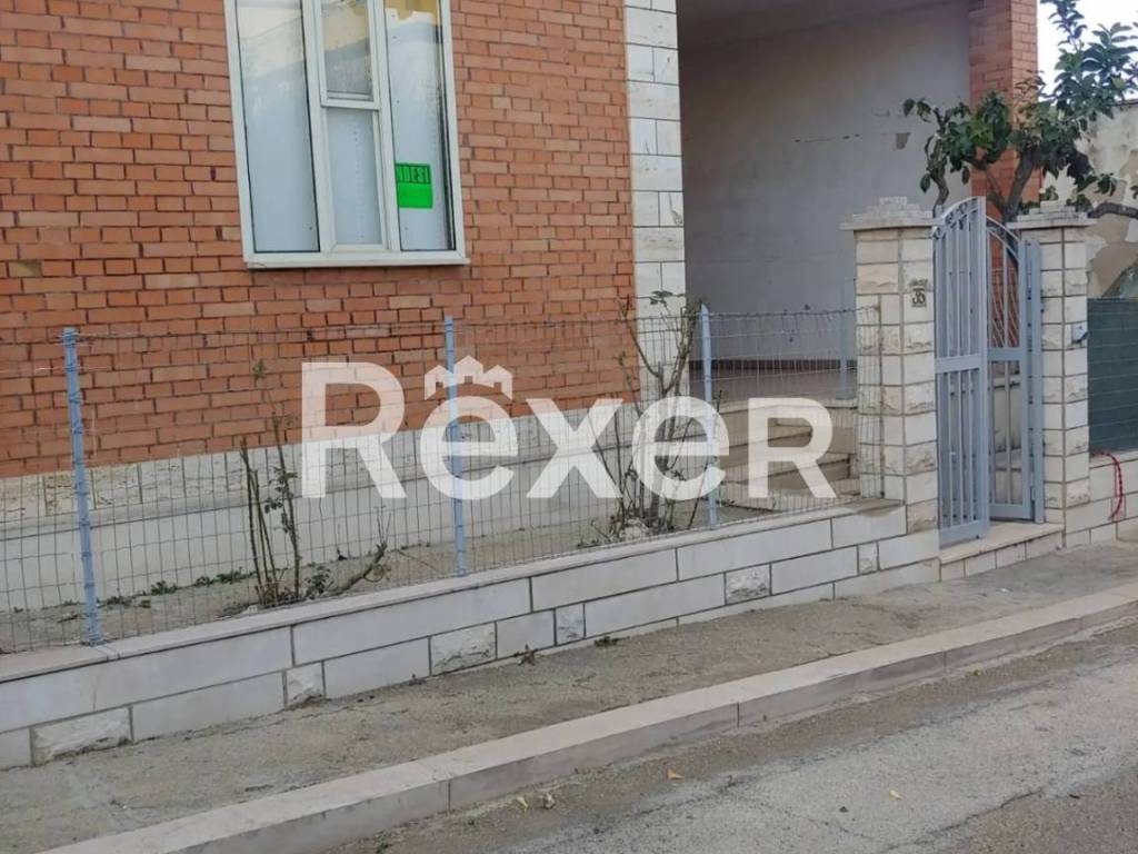 Villa a Poggio imperiale in Via Armando Diaz - Foto 3