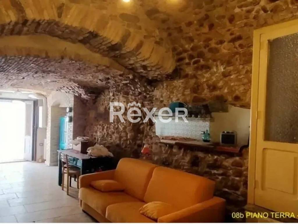 Appartamento a Sant'agata di puglia in Via Arco Vinciguerra - Foto 2