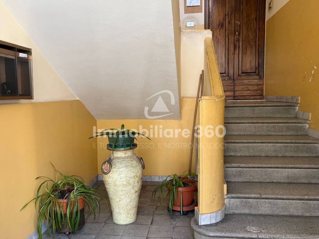 Appartamento a Cosenza in Via Raffaele Giannuzzi - Foto 2