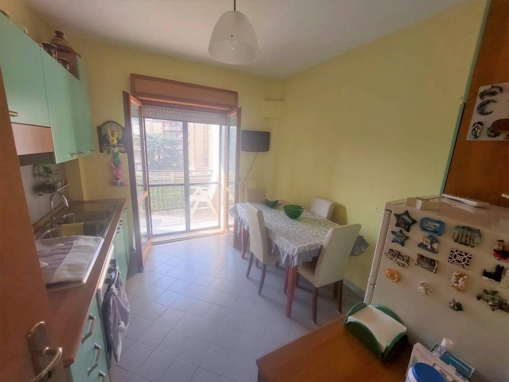 Appartamento a Benevento in Via Michelangelo Schipa - Foto 5