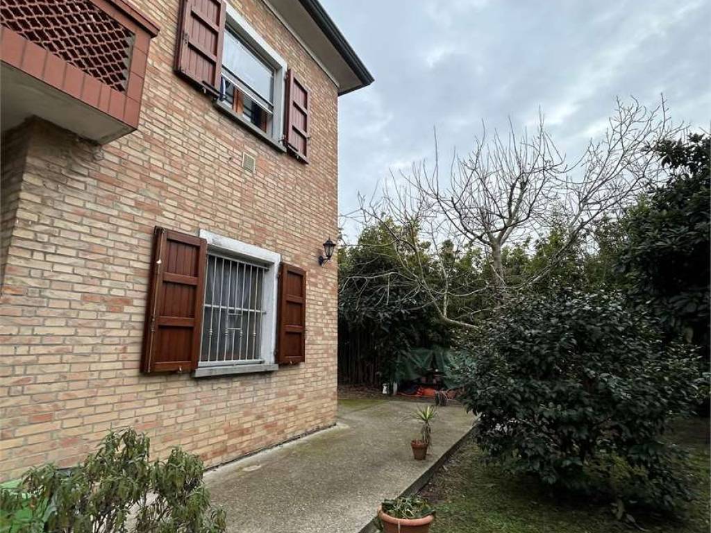 Villa a Alfonsine in Via Destra Sinistra - Foto 2