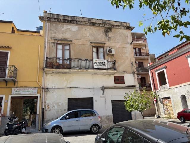 Palazzo / stabile a Bagheria in Piazza Anime Sante - Foto 2