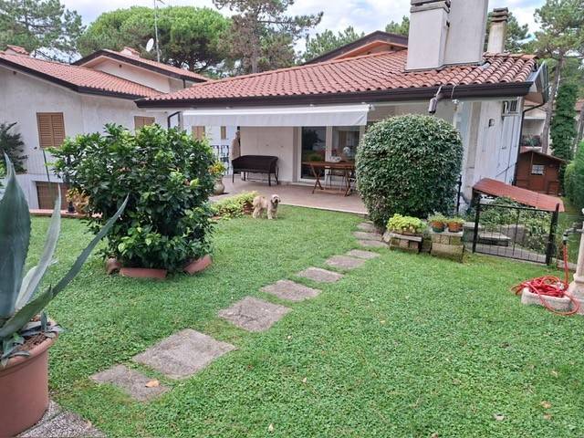 Villa a Lignano sabbiadoro in Via Raggio della Lampara, 37 - Foto 2