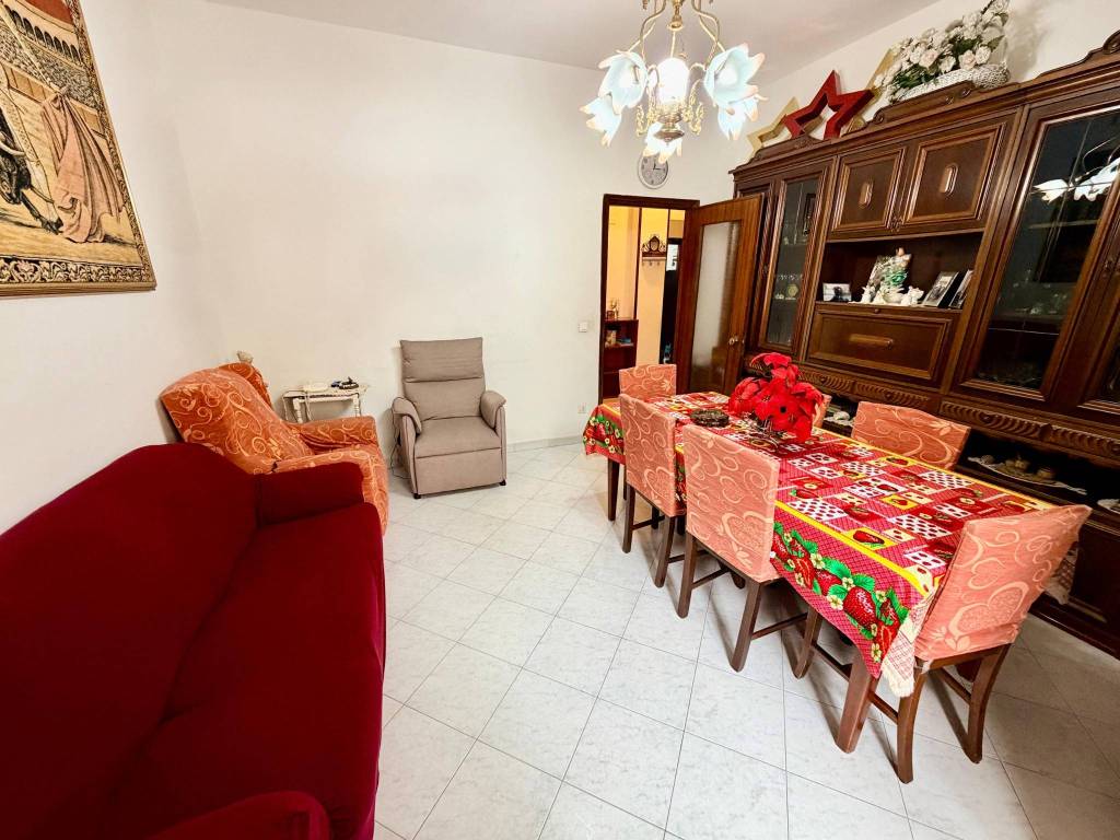 Appartamento a Piacenza in Viale Dante Alighieri - Foto 4