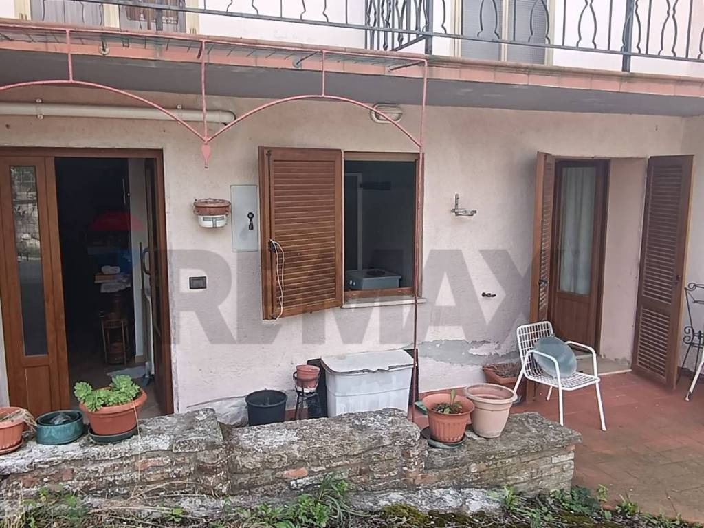 Casa indipendente a Scheggia e pascelupo - Foto 4