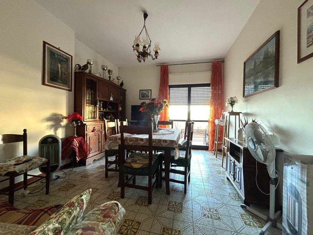 Appartamento a Poggio mirteto in Via Goffredo Mameli - Foto 4