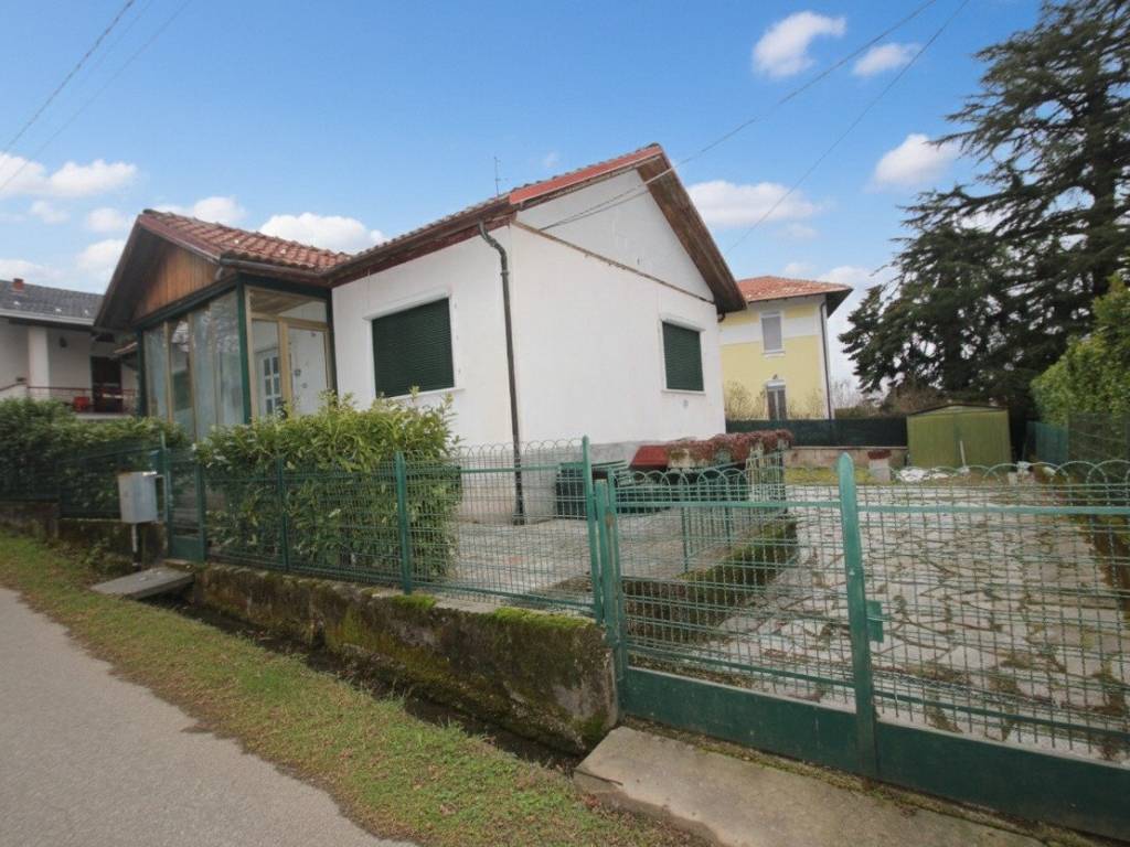Casa indipendente a Graglia in Via del Santuario, 66 - Foto 2