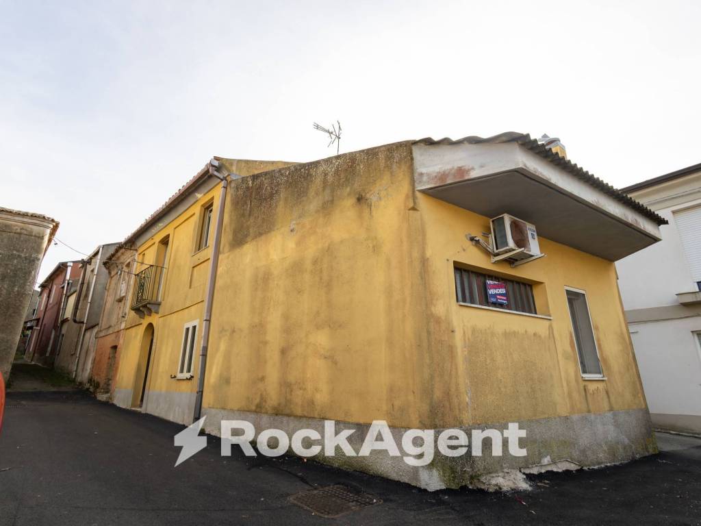 Appartamento a Caraffa di catanzaro in Via Giacomo Matteotti, 20 - Foto 3