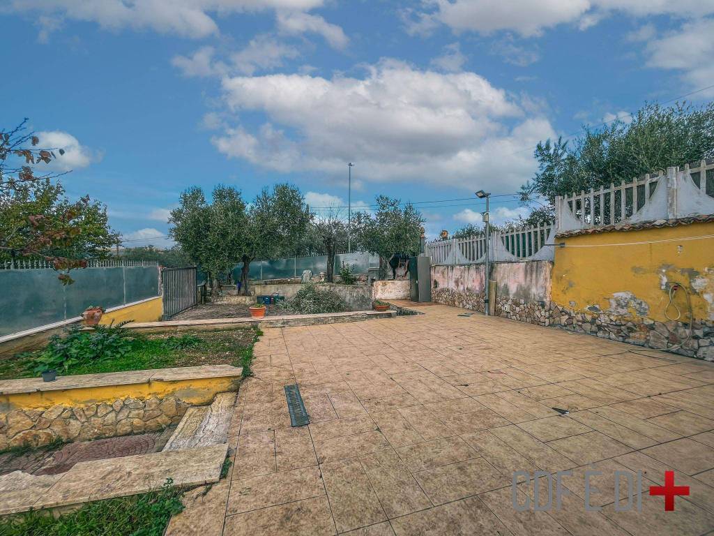 Villa a Monteleone sabino in Via delle Pietre Piane - Foto 5