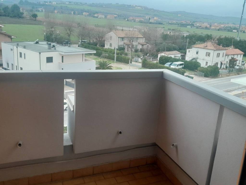 Appartamento a Fano in Strada Nazionale Adriatica Sud, 331 - Foto 4