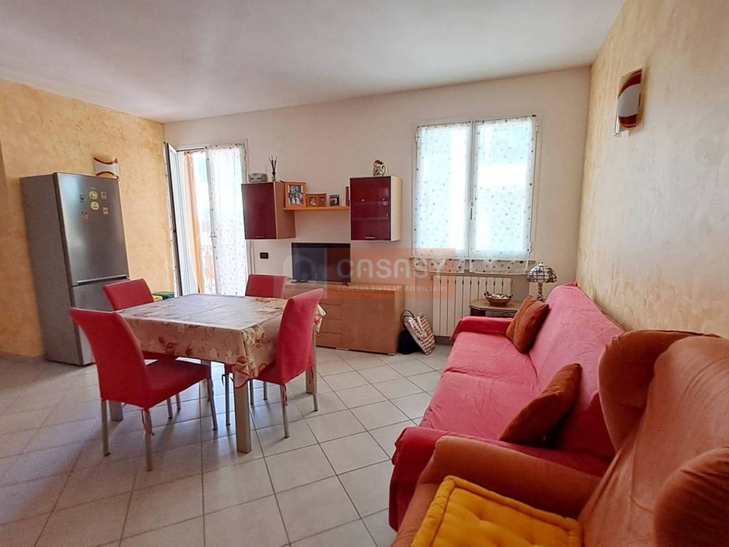 Appartamento a Albenga in Via Costituzione - Foto 2