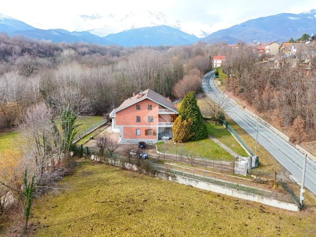 Villa a Giaveno in Via selvaggio, 95 - Foto 2