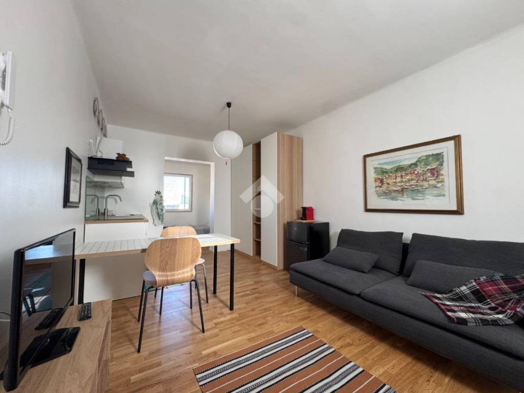 Appartamento a Bari in via MARIA CRISTINA DI SAVOIA, 34 - Foto 4