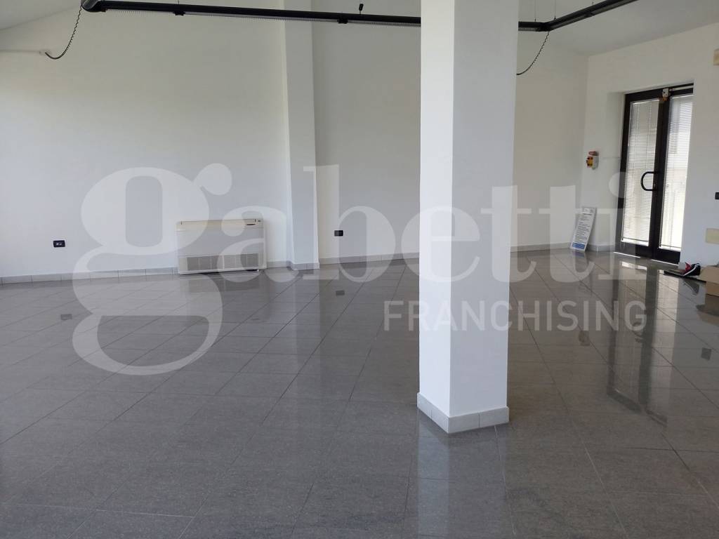 Immobile a Rovigo in ROVIGO Viale della Pace, 0 - Foto 2