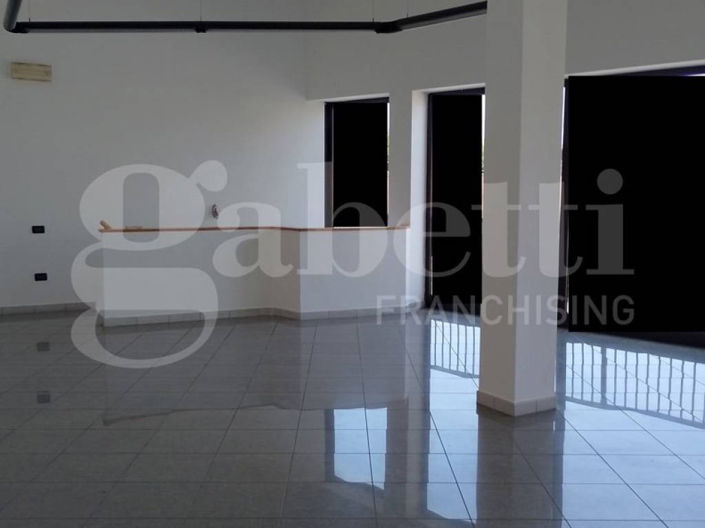 Immobile a Rovigo in ROVIGO Viale della Pace, 0 - Foto 4