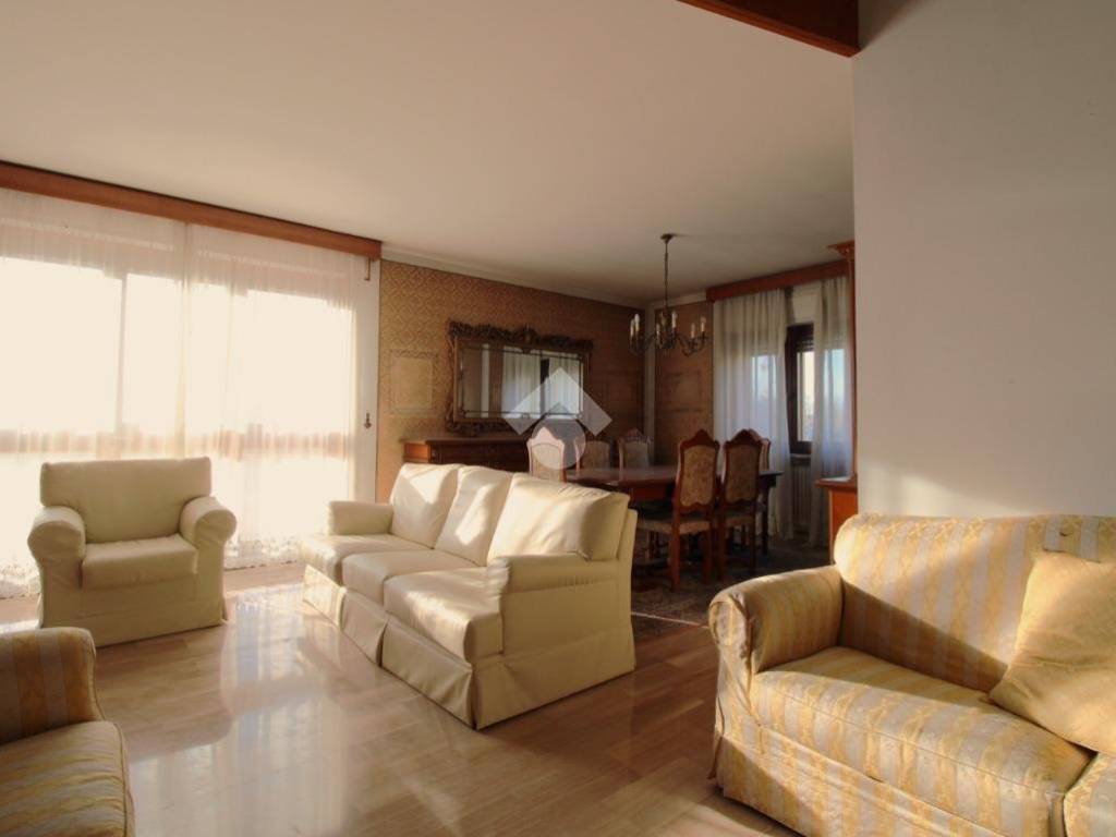 Villa a Montecchio maggiore in Via Pieve, 13 - Foto 5